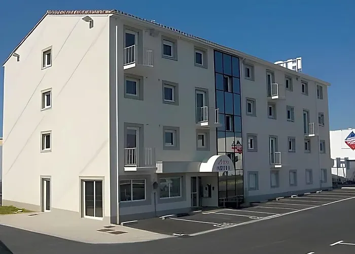 Kyriad Montpellier Ouest St Jean De Vedas