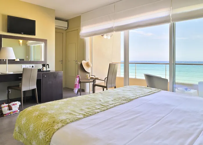 Hotel Serenada