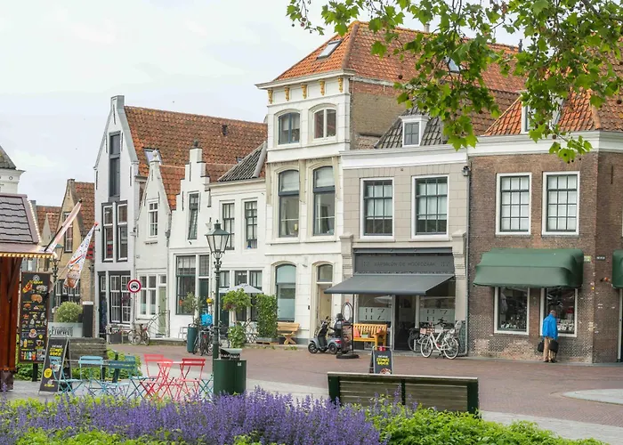 Job Baster Kraanplein - De Goudvis