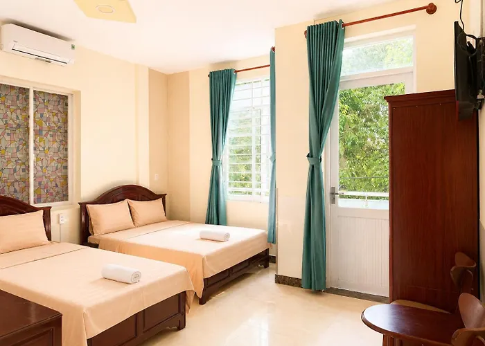 The Red Hotel Con Dao