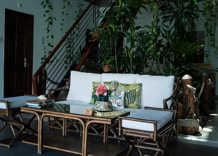 Nicobar Con Dao Hotel