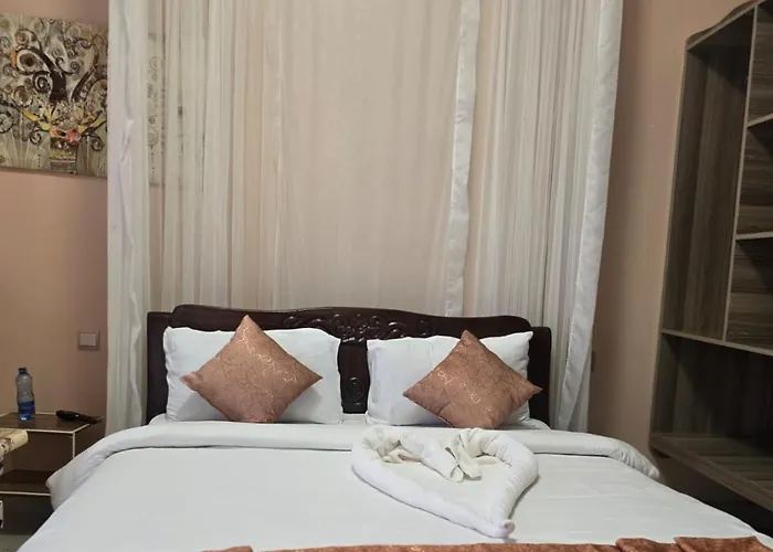 Lesha Park Hotel