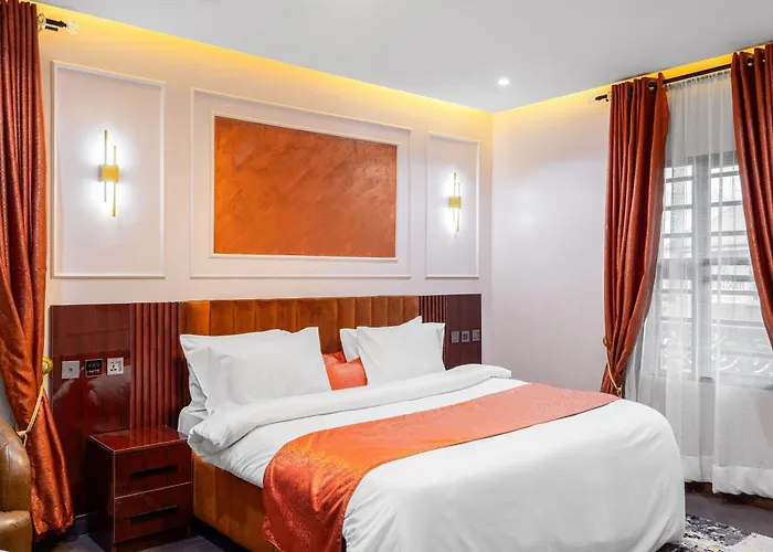 Bon Hotel Emporium