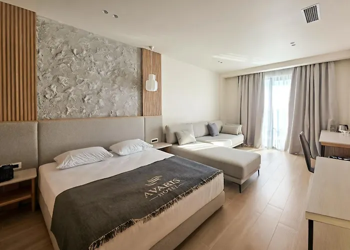 Avaris Hotel