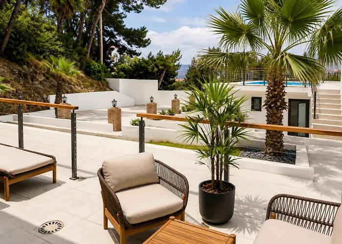 El Dorado Beach Resort - Coastal Retreat