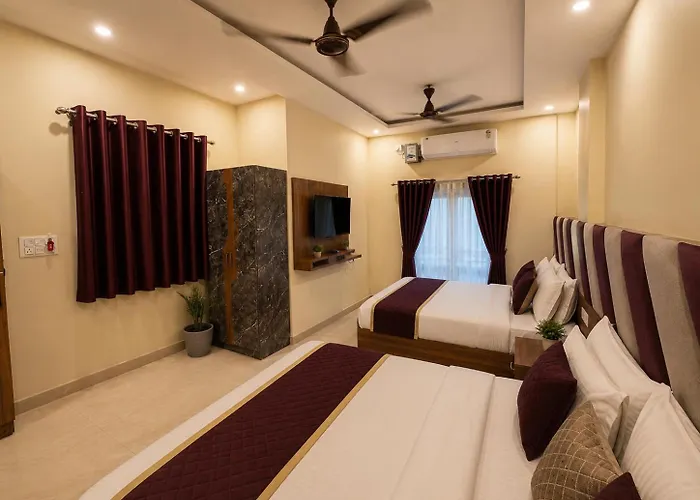Hotel Rajlaxmi Palace, Unit Of Hi Hospitality Group