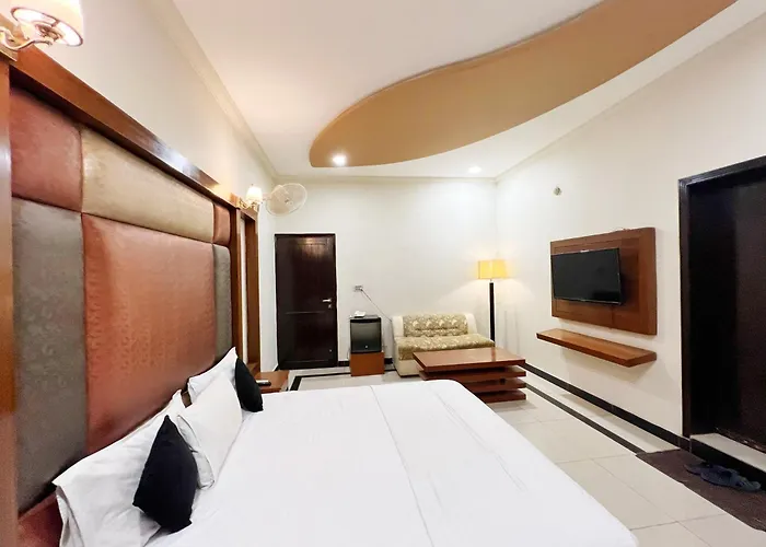 The Grand Hotel Multan