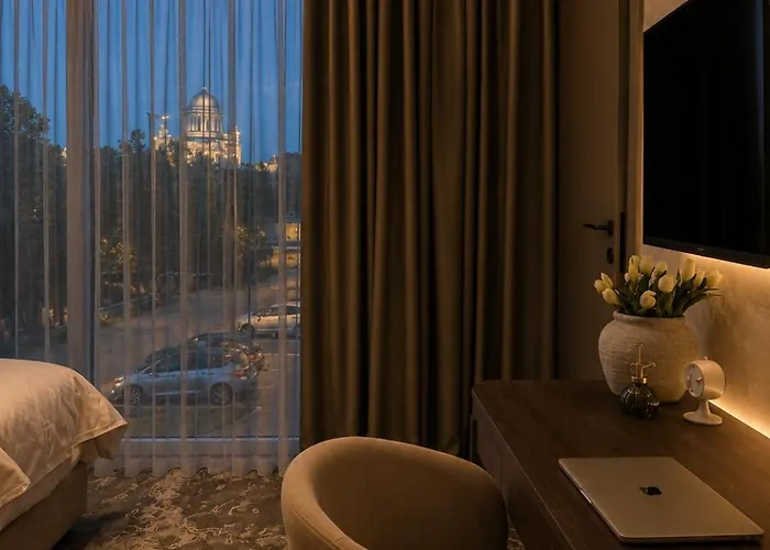 Gw Danube Hotel