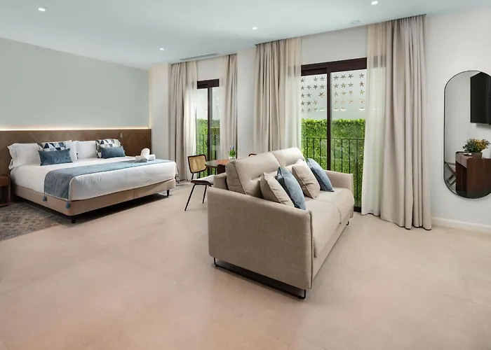 AZUL HOME SUITES Estepona