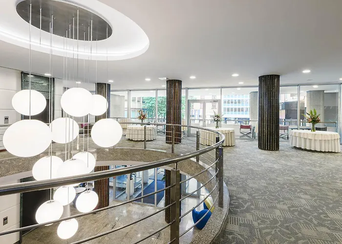Eurostars Uhotel