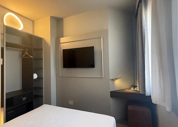 Hotel Serafino
