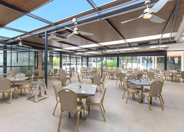 Ohtels Les Oliveres