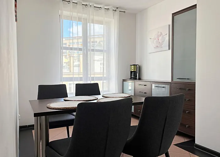 City Aparthotel