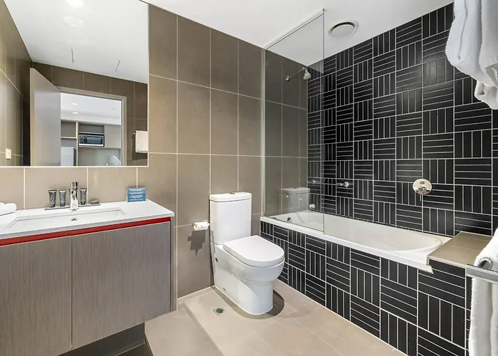 Mainstay Suites Abbotsford