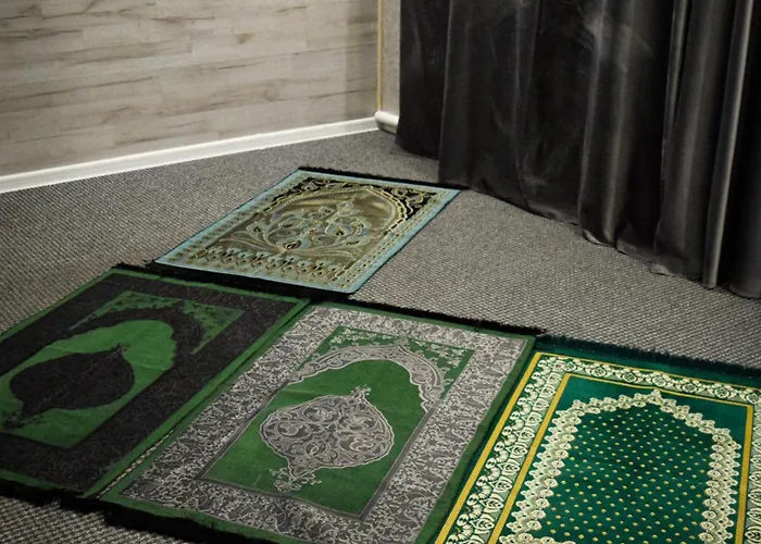Hotel Continent Halal