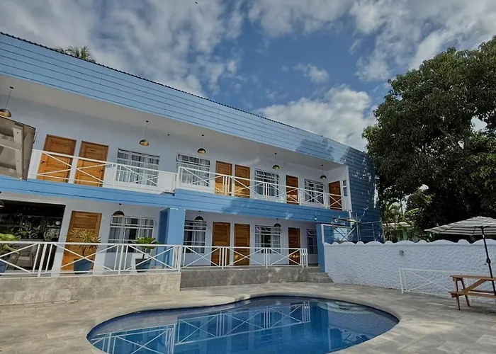 Hotel Mono Azul
