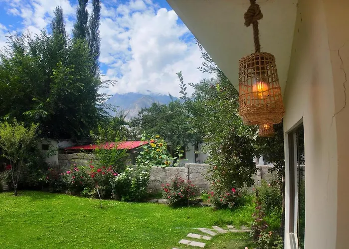 Skardu Saraye Hotel & Resort
