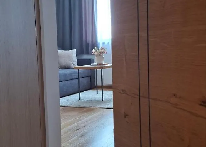 Zimski Kutak 611 Aparthotel Zlatni Javor