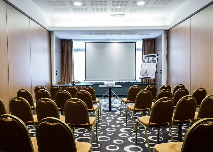 Mercure Dinan Port Le Jerzual