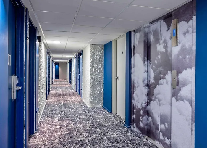 ibis La Rochelle Centre Historique