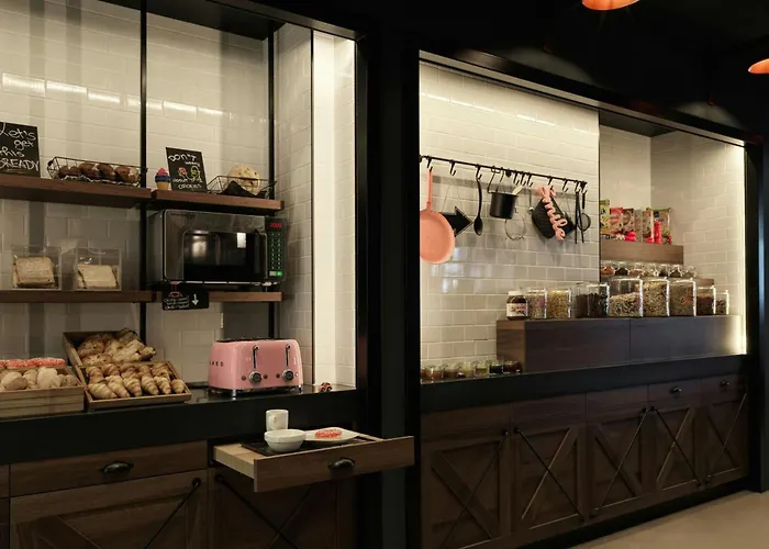 Moxy Belgrade Hotel