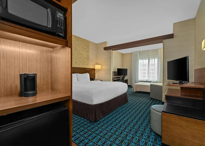 Fairfield By Marriott Inn & Suites Dayton Downtown