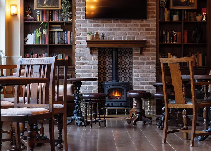The Coat And Bear - A Heartwood Inn