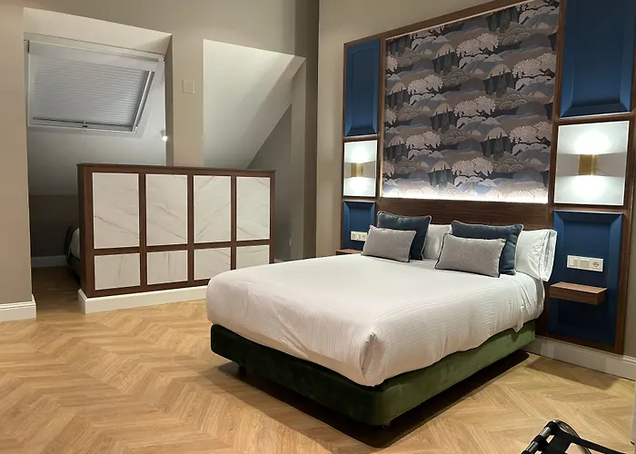 BiBo Suites Palacio de Portago