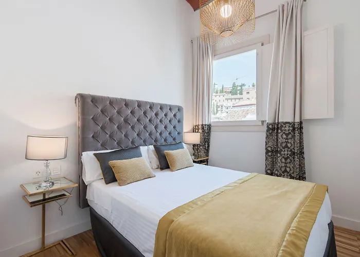 BiBo Suites Oro del Darro
