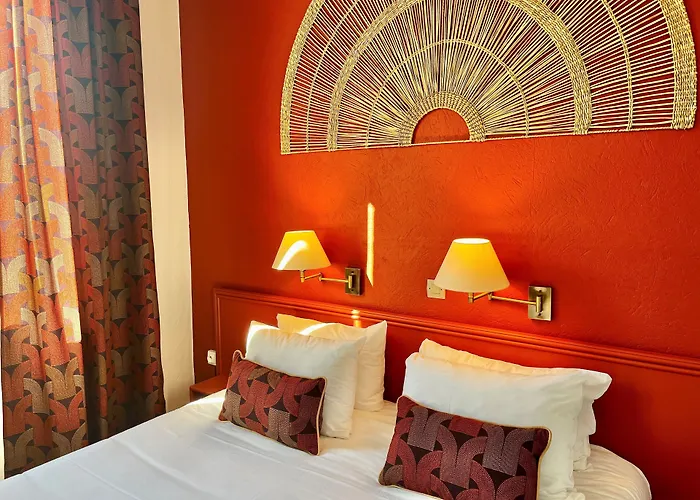 Cit'Hotel Le Louvre Orange
