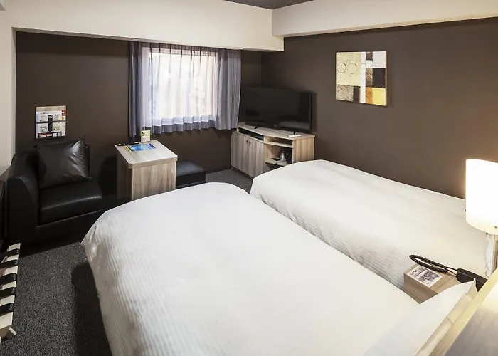 Hotel Route Inn Matsuyama Chuo -Katsuyama Dori-