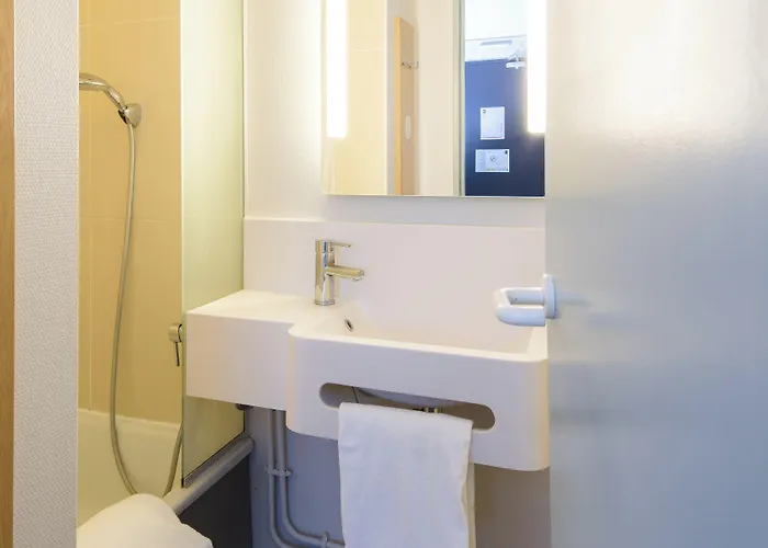 B&B Hotel Bordeaux Merignac Hotel De Ville