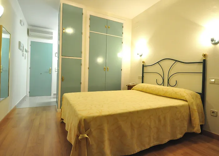 Hotel Apartamentos Aralso Sotillo