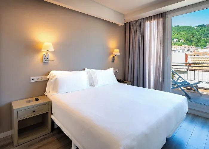 Bilbao City Center By Abba Suites