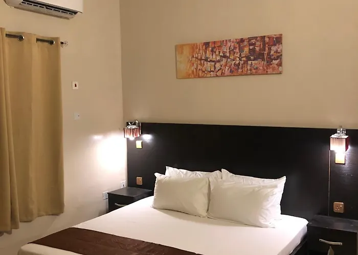 Posh Apartments Business Hotel Ikeja