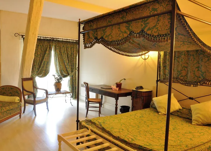 Hotel Chateau De Cavanac