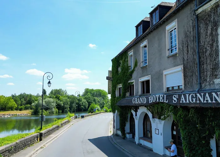 Grand Hotel Saint-Aignan