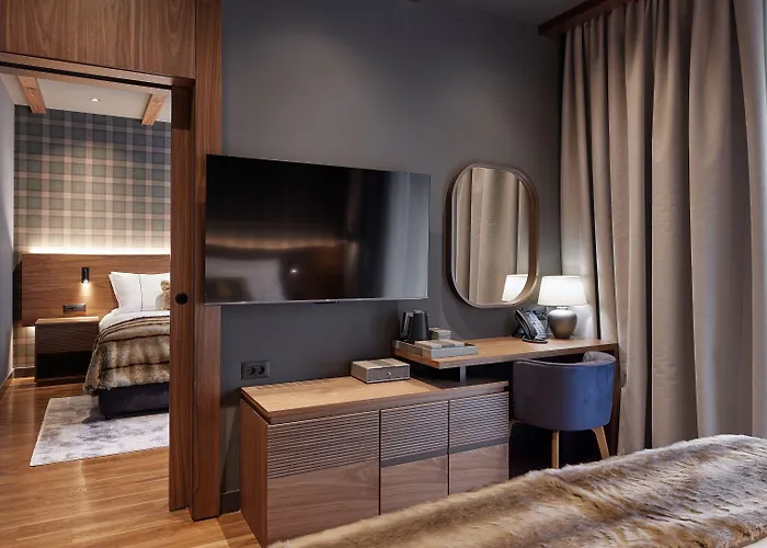 Bor Hotel By Karisma