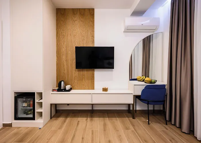 G Star Hotel