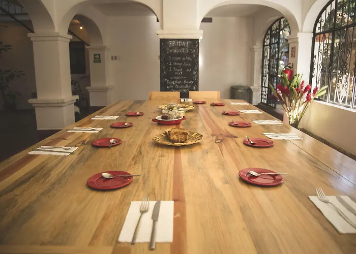 Agrado Guest House