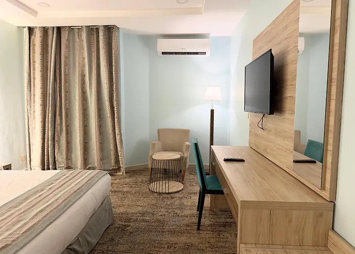 Fiori Hotel Shahar Street