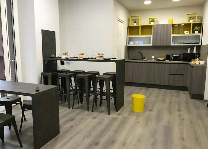 Bed and Breakfast Sensation House Roma
