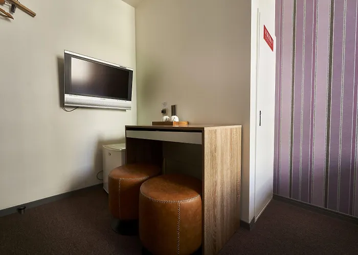 Hotel Morning Box Osaka Shinsaibashi