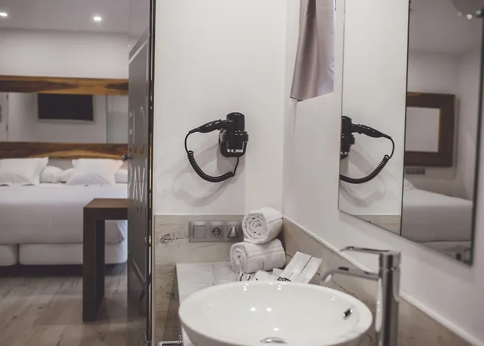 Hotel Cuevas - Adults Only