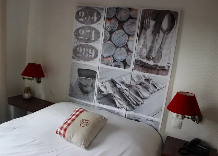 A La Maison Rouge Hotel & Restaurant
