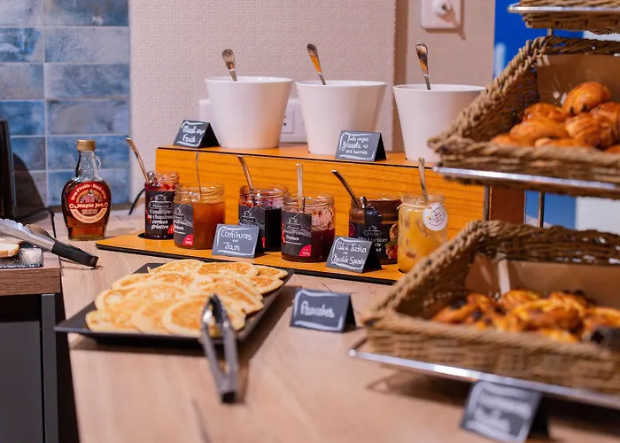 Best Western Hotel De La Plage Saint Marc Sur Mer