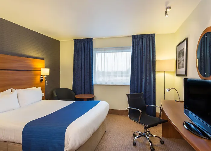 Holiday Inn Express Braintree By Ihg