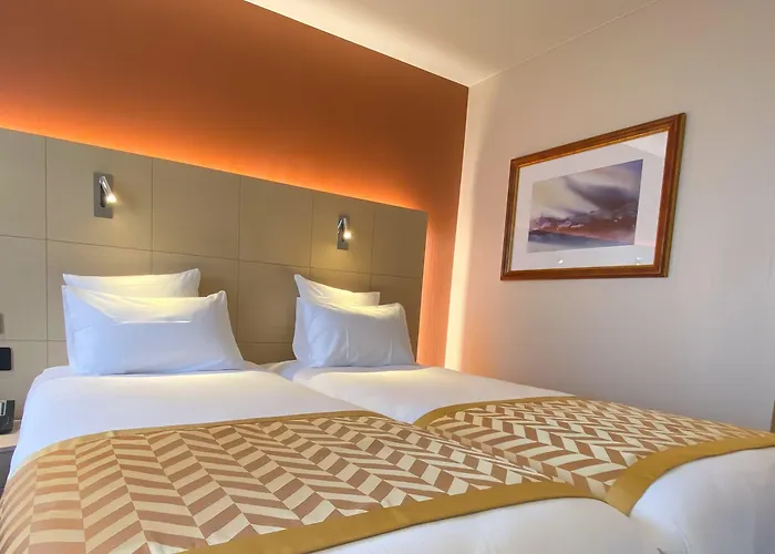 Nash Airport Hotel