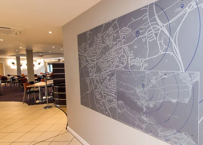 Holiday Inn Express Dunfermline By Ihg