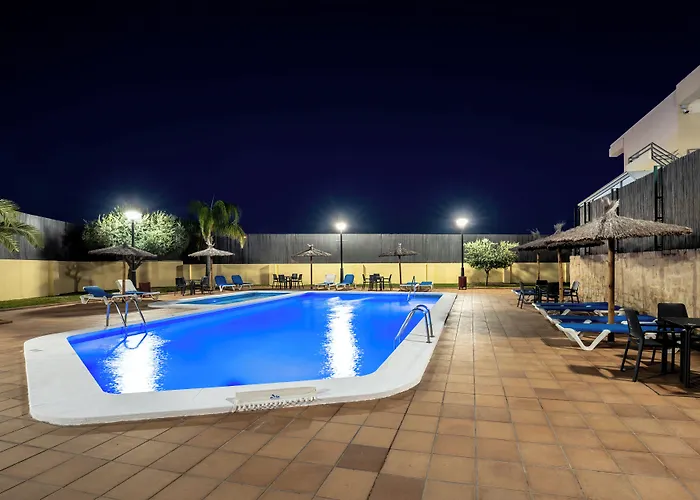 Hotel Abril